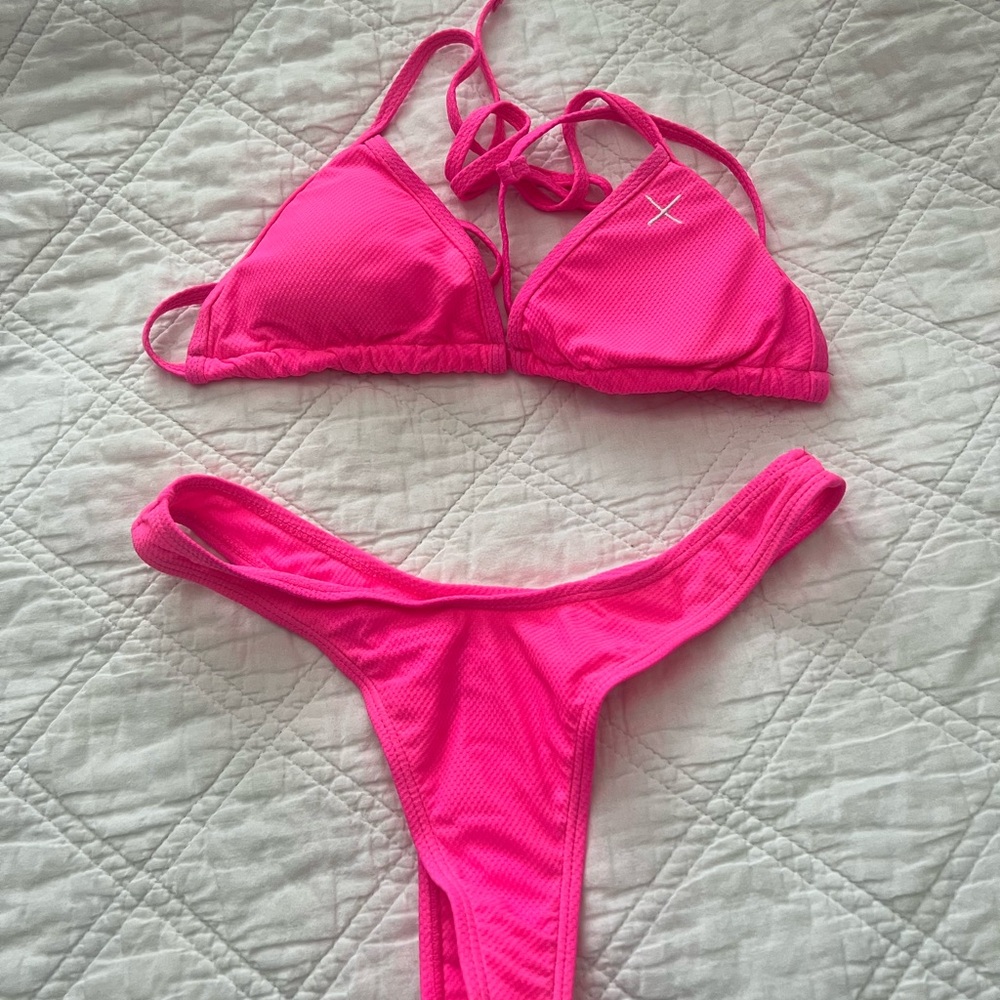 Boutine LA Hot Pink Bikini Set